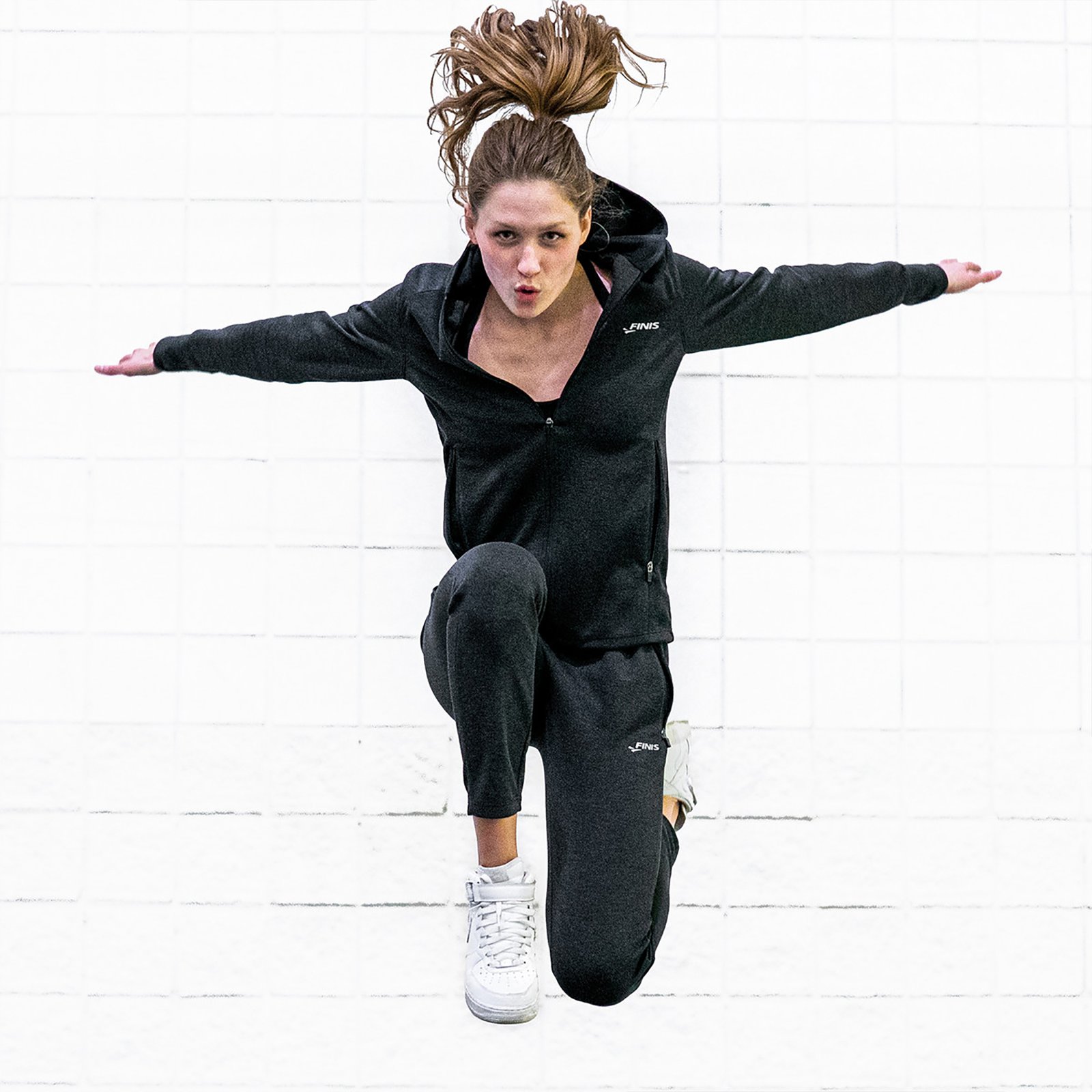 Pantalón Deportivo Mujer Finis Tech Pant Xl - Imagen 3