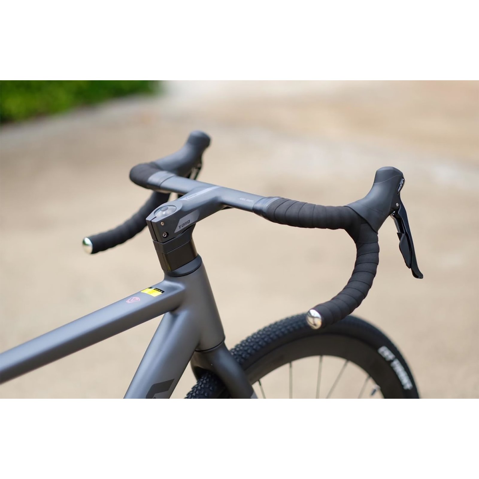 Bicicleta De Ruta Java Gravel Idra 24V Talle 540mm Titanio - Imagen 5