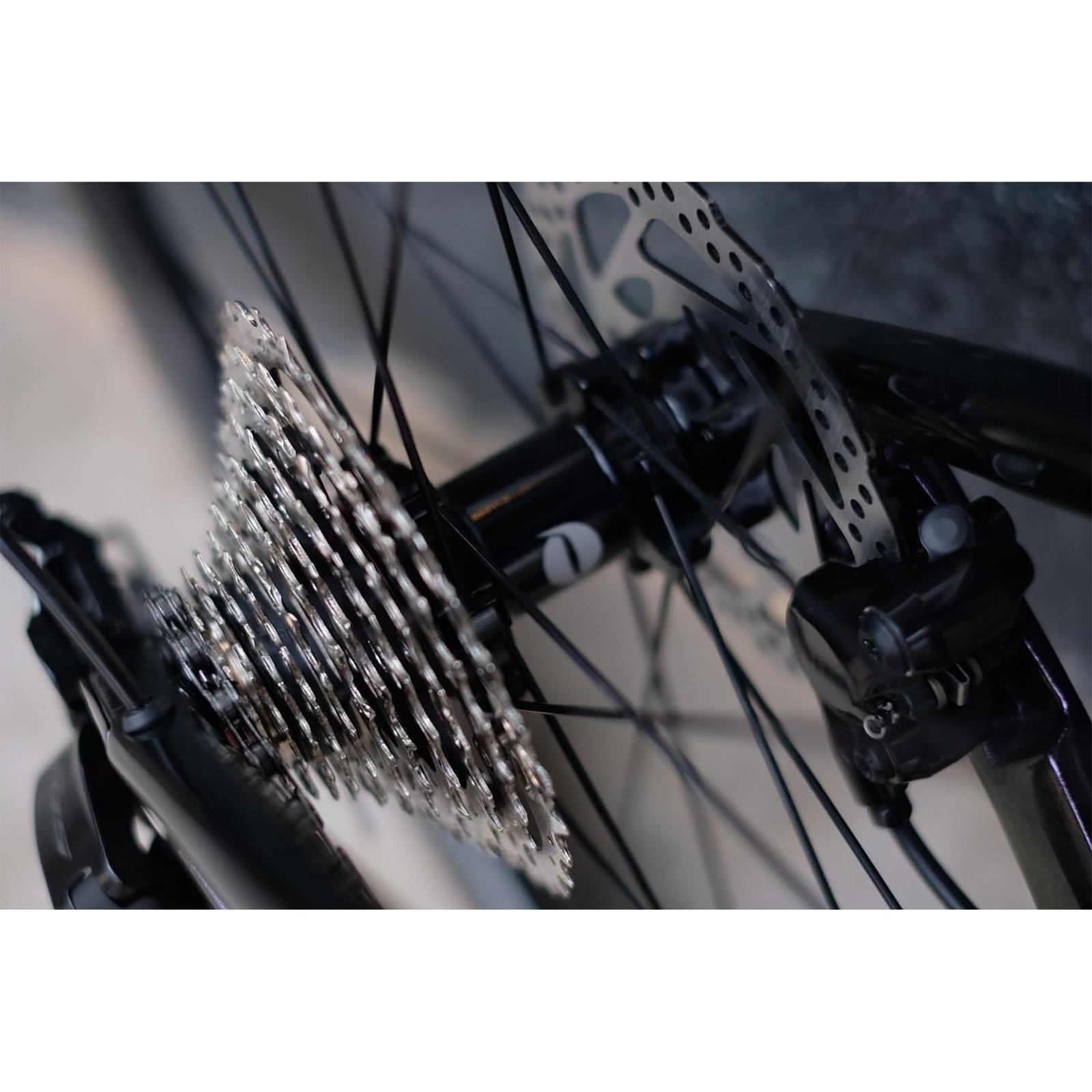 Bicicleta De Ruta Java J-air Volata 24V Talle 50 NEGRO/GRIS - Imagen 3