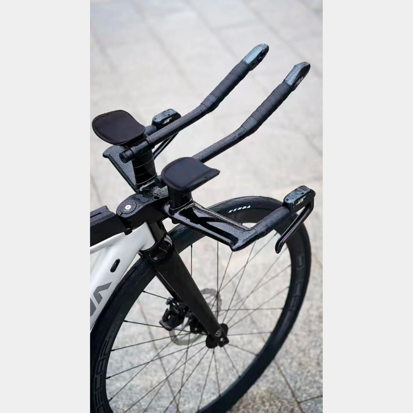 Bicicleta De Tría Cambios Electrónicos Java Rivale 22V - Imagen 5