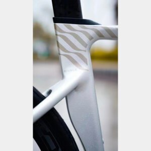 Bicicleta De Tría Cambios Electrónicos Java Rivale 22V